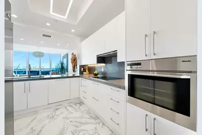100 S Pointe Dr #2003, Miami Beach, FL 33139 - Photo 8