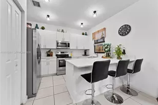 11871 SW 247th Ter, Homestead, FL 33032 - Photo 10