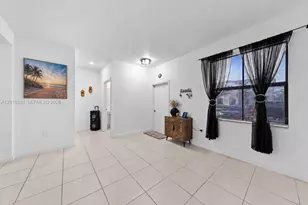 11871 SW 247th Ter, Homestead, FL 33032 - Photo 2