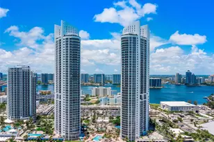 18201 Collins Ave, Sunny Isles Beach, FL 33160 - Photo 2