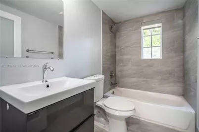 331 85th St #3, Miami Beach, FL 33141 - Photo 12