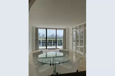 3625 N Country Club Dr #907, Aventura, FL 33180 - Photo 8