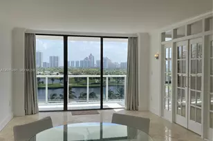 3625 N Country Club Dr, Aventura, FL 33180 - Photo 8