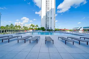 3625 N Country Club Dr, Aventura, FL 33180 - Photo 48