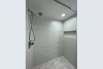 3625 N Country Club Dr #907, Aventura, FL 33180 - Photo 26