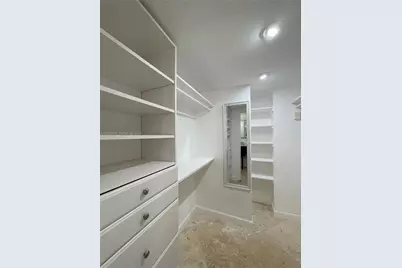 3625 N Country Club Dr #907, Aventura, FL 33180 - Photo 28