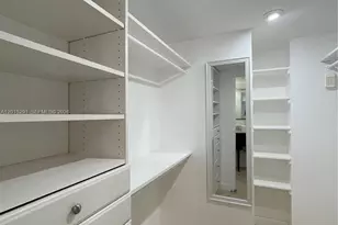 3625 N Country Club Dr, Aventura, FL 33180 - Photo 28