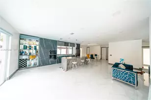 7814 NW 165th St, Miami Lakes, FL 33016 - Photo 52