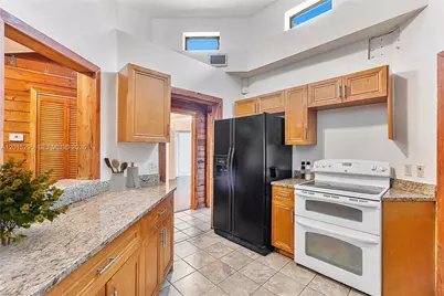 4561 NW 79th Ave, Lauderhill, FL 33351 - Photo 12