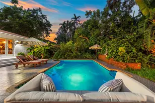 723 NE 112th St, Biscayne Park, FL 33161 - Photo 12
