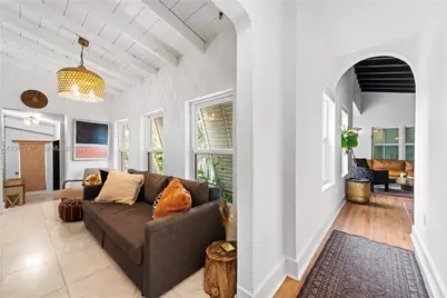 723 NE 112th St, Biscayne Park, FL 33161 - Photo 20