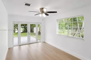 13 S Royal Poinciana Blvd, Miami Springs, FL 33166 - Photo 6