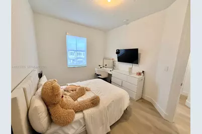 12750 NW 23rd Pl, Miami, FL 33167 - Photo 20