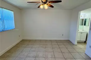 9893 Nob Hill Ln, Sunrise, FL 33351 - Photo 4