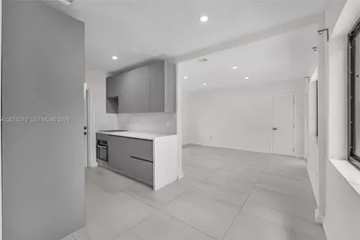 621 SW 33rd Ave #621, Miami, FL 33135 - Photo 1