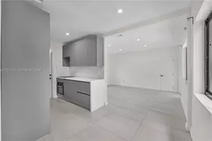 621 SW 33rd Ave, Miami, FL 33135 - Photo 1