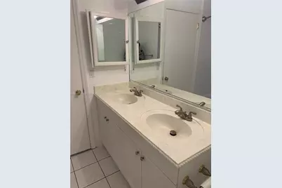 800 Sorrento Dr., Weston, FL 33326 - Photo 22