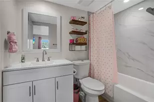 2539 SW 73rd Terrace, Davie, FL 33317 - Photo 24