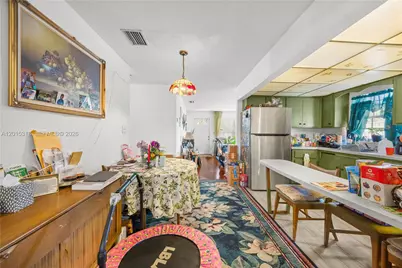 441 NW 2nd Ave, Deerfield Beach, FL 33441 - Photo 10