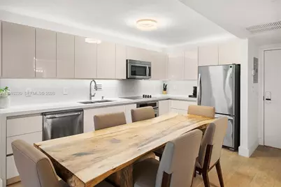 2301 Collins Ave #1129, Miami Beach, FL 33139 - Photo 8