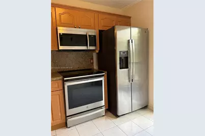 5490 W 21st Ct #308, Hialeah, FL 33016 - Photo 4
