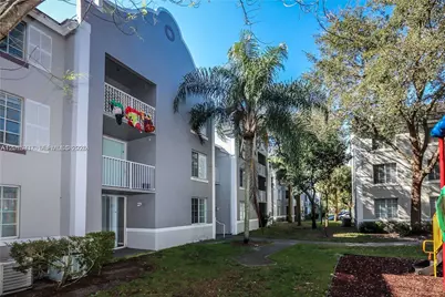 11133 SW 8th St #102, Pembroke Pines, FL 33025 - Photo 2