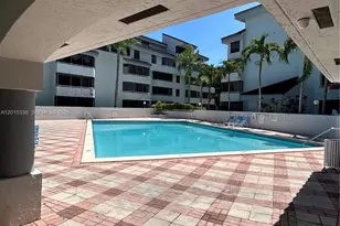 8205 SW 152nd Ave, Miami, FL 33193 - Photo 2