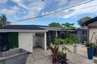 1430 NE 175th St, North Miami Beach, FL 33162 - Photo 30