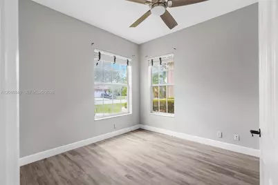 10635 NW 61st Ct, Parkland, FL 33076 - Photo 18