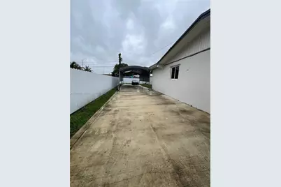 3221 NW 182nd St, Miami Gardens, FL 33056 - Photo 22