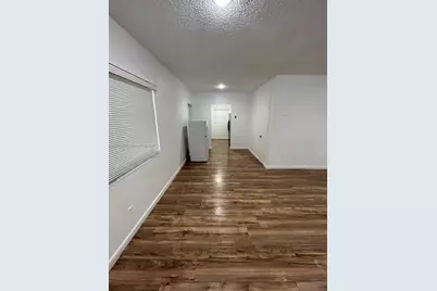 7920 East Dr #14, North Bay Village, FL 33141 - Photo 8