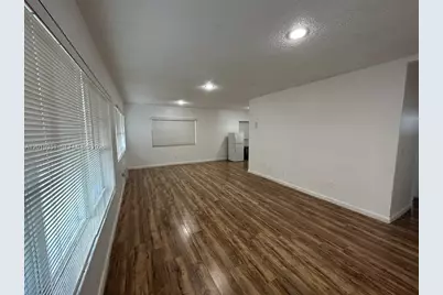 7920 East Dr #14, North Bay Village, FL 33141 - Photo 2