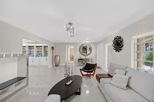 9261 SW 88th St, Miami, FL 33176 - Photo 10