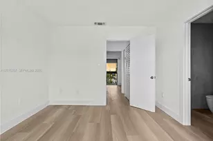 8360 NW 8th St, Miami, FL 33126 - Photo 24