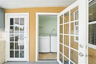 5320 W 26th Ave, Hialeah, FL 33016 - Photo 26