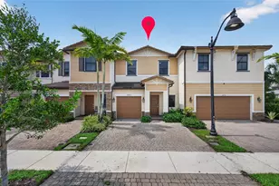 5892 Mustang Manor, Davie, FL 33314 - Photo 2