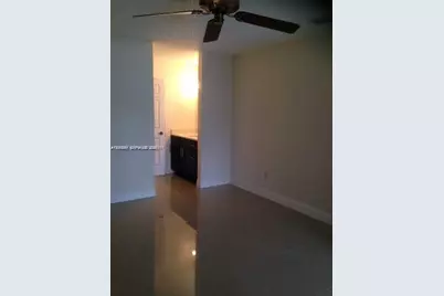 451 NE 210th Cir Ter #202-19, Miami, FL 33179 - Photo 8