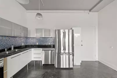10 SW South River Dr #1006, Miami, FL 33130 - Photo 12