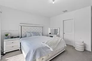 163 NE 13th Cir, Homestead, FL 33033 - Photo 16