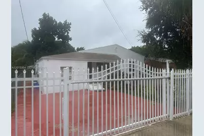 410 NW 98th St, Miami, FL 33150 - Photo 2