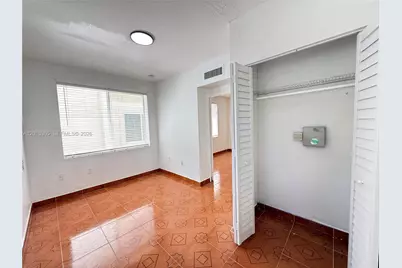 746 SW 2nd St #1, Miami, FL 33130 - Photo 12