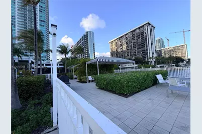 2101 Brickell Ave #2301, Miami, FL 33129 - Photo 40