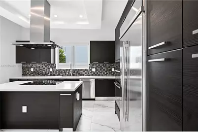 8221 NW 34th Dr, Doral, FL 33122 - Photo 22