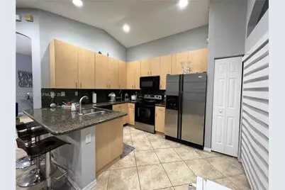 1916 SE 14th Ct, Homestead, FL 33035 - Photo 18