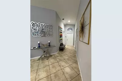 1916 SE 14th Ct, Homestead, FL 33035 - Photo 2