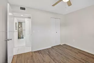 700 SW 137th Ave, Pembroke Pines, FL 33027 - Photo 28