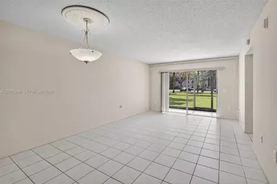 700 SW 137th Ave #110H, Pembroke Pines, FL 33027 - Photo 12