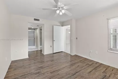 700 SW 137th Ave #110H, Pembroke Pines, FL 33027 - Photo 20