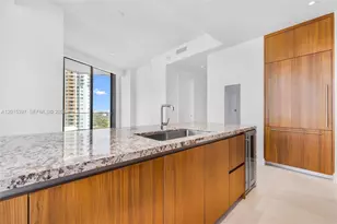 175 SE 25th Rd, Miami, FL 33129 - Photo 24
