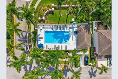 16889 SW 1st Mnr, Pembroke Pines, FL 33027 - Photo 34